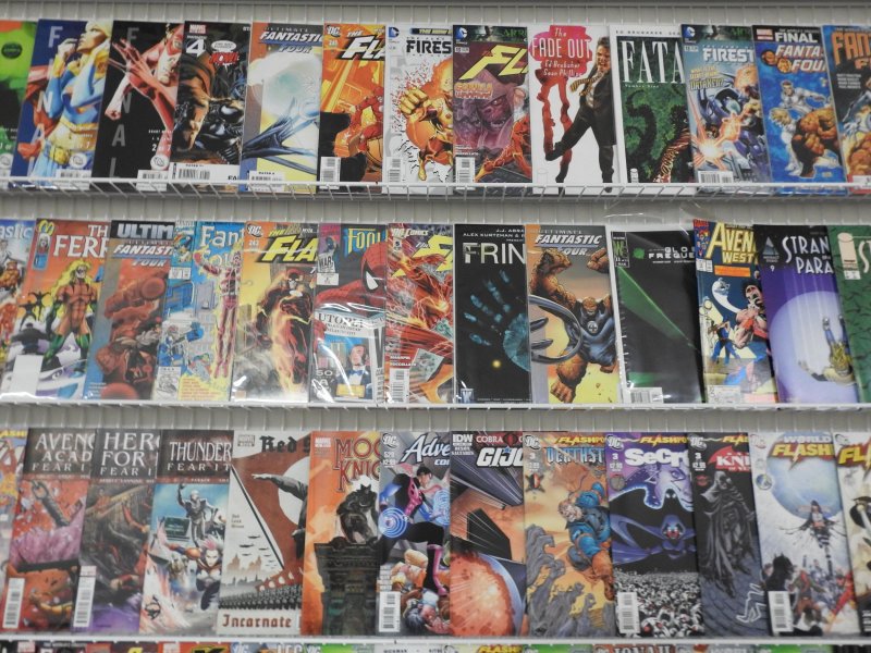 Huge Lot 160+ Comics W/ Final Crisis, Flashpoint, Original Sin+ Avg VF- Cond!!