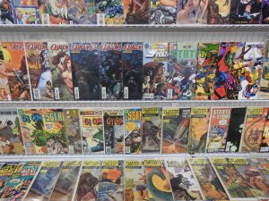 Huge Lot 130+ Comics W/ Vampirella, Classics Illustrated, +More! Avg VG/FN Cond!