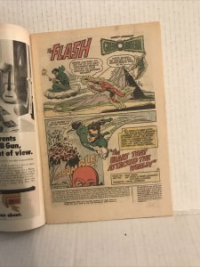 Flash #222 Co-staring Green Lantern