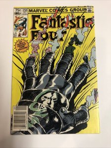 Fantastic Four (1983) # 258 (VF) Canadian Price Variant CPV...Byrne ..Dr.Doom