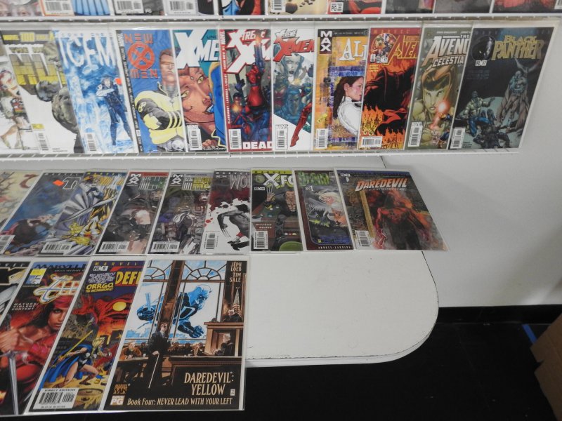 Huge Lot 140+ Comics W/ X-Men, War Machine, Spider-Man+ Avg VF-NM Condition!