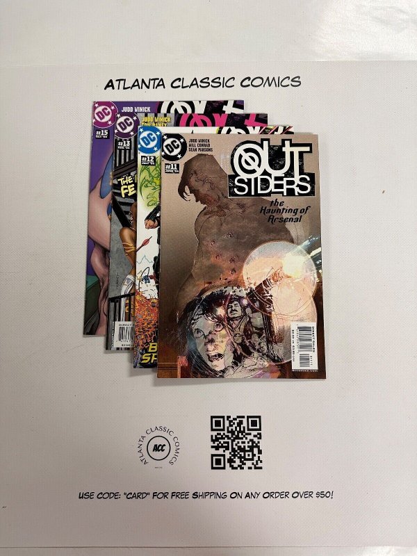 4 Outsiders DC Comic Books # 11 12 13 15 Batman Superman Flash  21 CT3