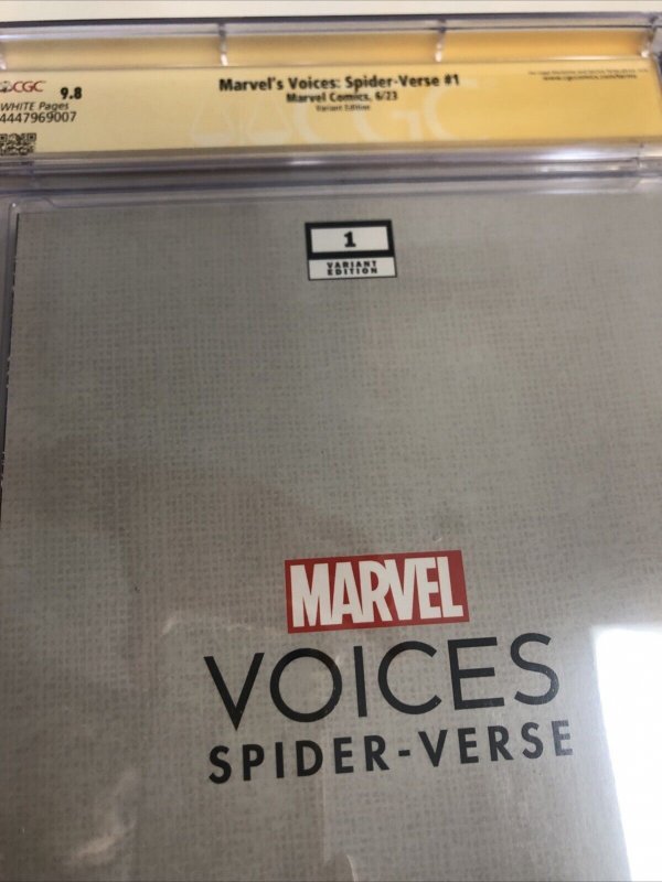Marvel's Voice : Spider verse (2023) # 1 (CGC 9.8 SS) Signed John Giang *Variant