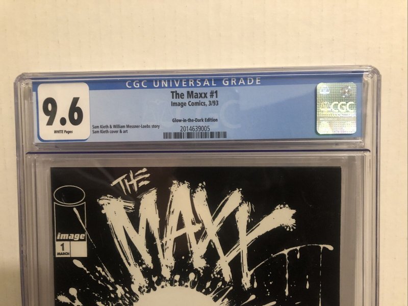 The Maxx #1 Glow In The Dark CGC 9.6