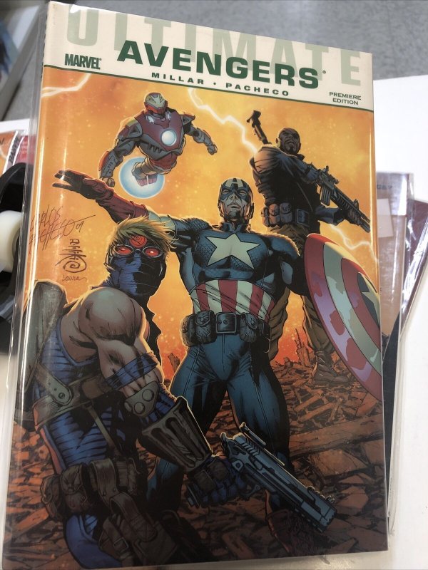 Avengers (2010) Marvel TPB HC Mark Millar