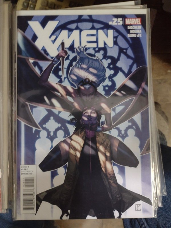 X MEN # 25 2012  Marvel  jubilee x men vs vampires again