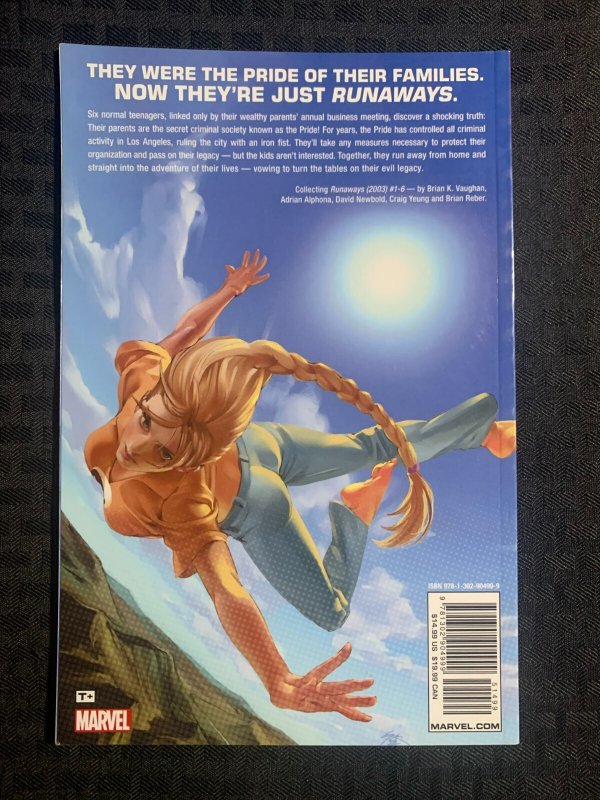 2016 RUNAWAYS Volume 1 Pride & Joy SC VF 8.0 2nd Marvel Comics