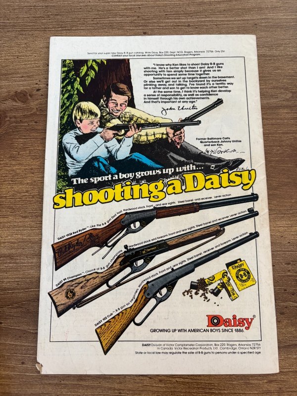 Brave & The Bold # 137 FN/VF DC Comic Book Batman 16 J366