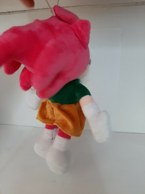 Super Sonic The Hedgehog AMY ROSE Plush Doll  W/Suction Cup 10” NWOT 