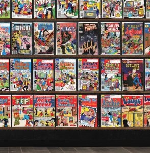 Huge Lot 150+ Comics with Archie, Life With Archie, Pep Comics & More!