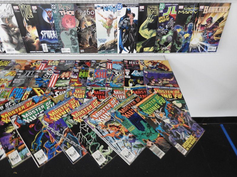 Huge Lot 200+ Comics W/ Flash, Daredevil, Wolverine+ Avg Fine- Condition!!