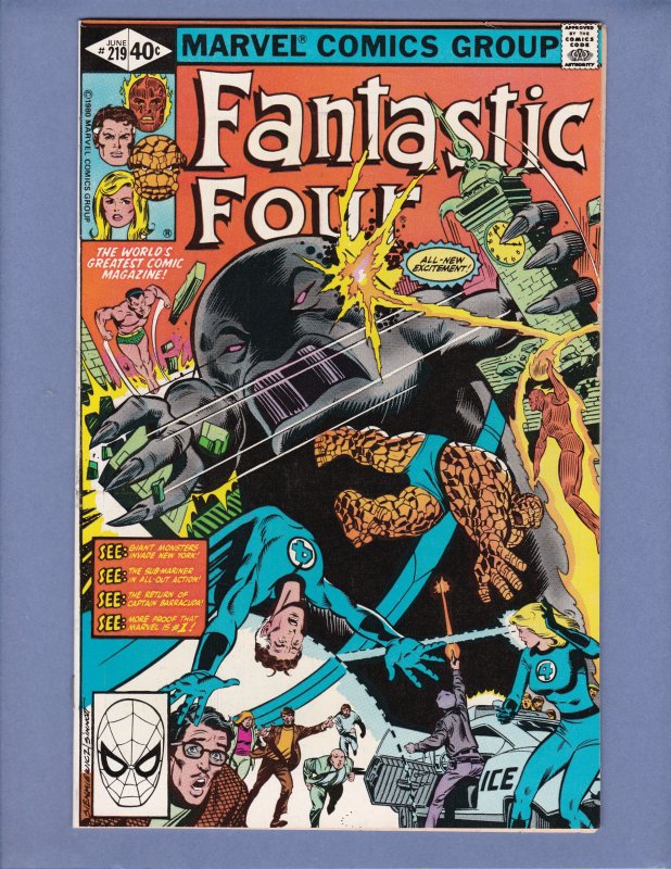 Fantastic Four #219 NM- Namor Marvel 1980