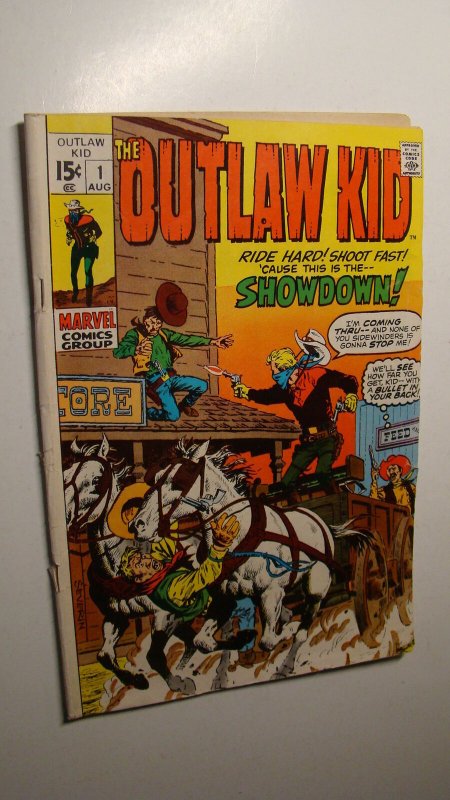 OUTLAW KID 17 MARVEL WESTERN KID COLT RAWHIDE TWO-GUN KID 1971 