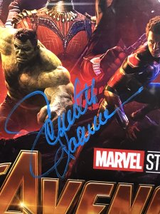 Avengers Infinity War 11x17 Poster w/4 Super-Star Autographs