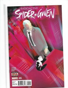 Spider-Gwen (Dec 2015 series) #5 in Near Mint condition. Marvel comics [S03