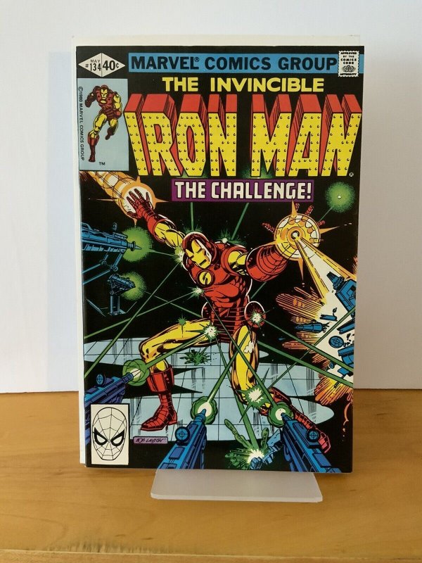 Iron Man lot 121, 134, 153, 154 mid/hi grade lot 153 has sm tear on back cover.