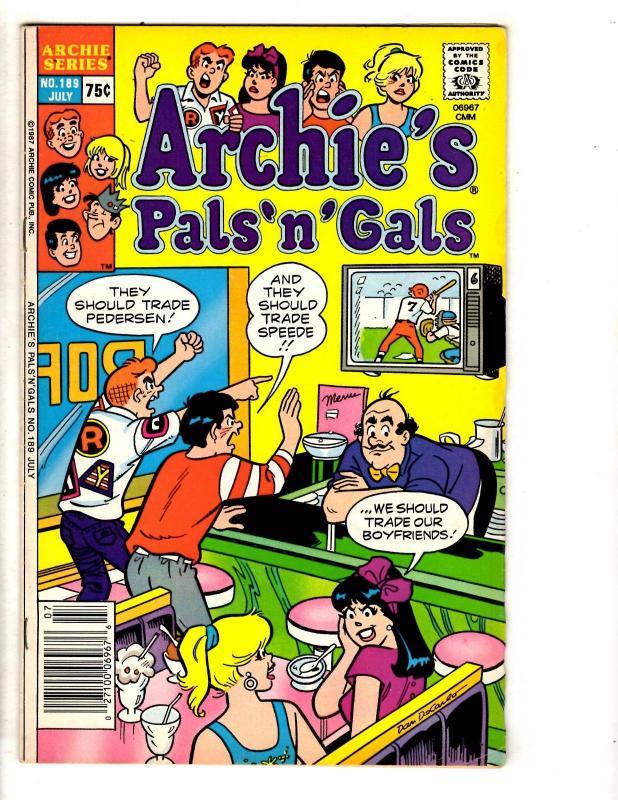 Lot Of 6 Archie Comic Books Pals & Gals # 10 Giant 15 Giant 189 190 209 213 J305