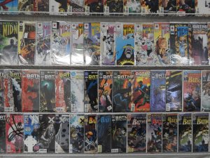 Huge Lot 140+ Comics W/ Batman, Flash, Eternal Warrior, +More! Avg VF Condition!