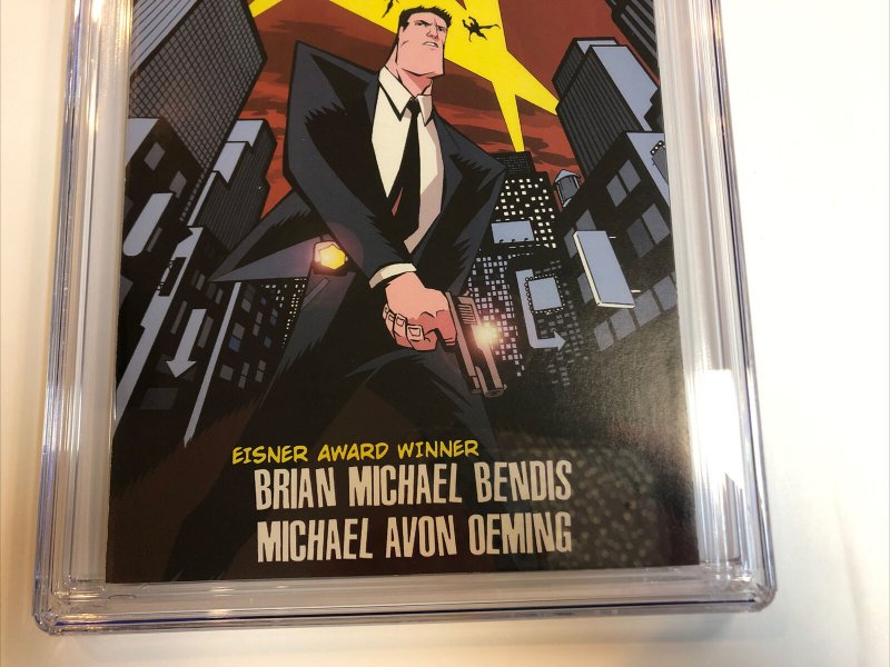 Powers (2000) # 1 (CGC 9.8 WP) 1st App Powers Brian Michael Bendis