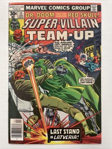 Super-Villain Team-Up 11   Dr. Doom & The Red Skull