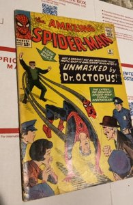 The Amazing Spider-Man #12 (1964)unmasked by doc ock-I/2imch spine split