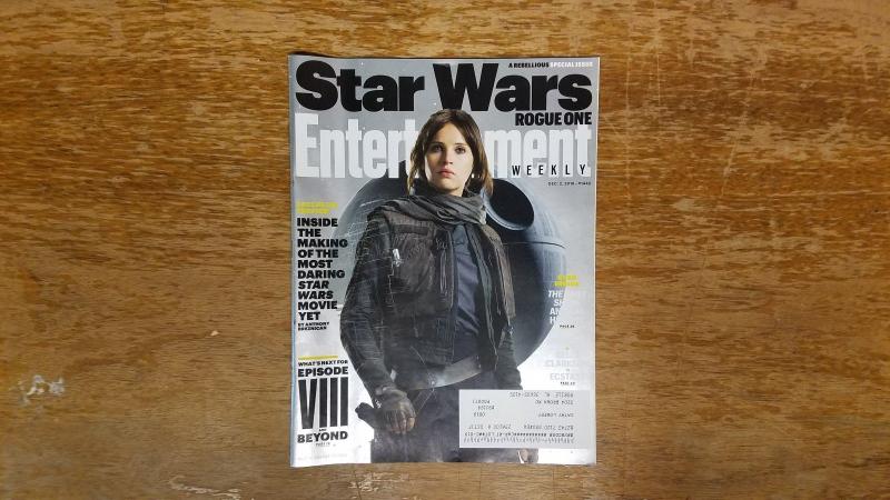 Entertainment Weekly Magazine December 2016 Star Wars Rogue One BW1
