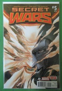 Secret Wars (2015) #5 Alex Ross Cover Deadpool 3 Marvel VF/NM