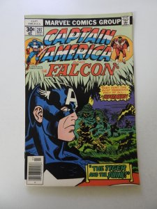 Captain America #207 (1977) FN/VF condition