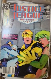 Justice League America #37 (1990) newsstand