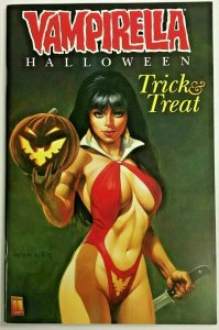 VAMPIRELLA HALLOWEEN#1 VF/NM 2004 TRICK & TREAT HARRIS COMICS