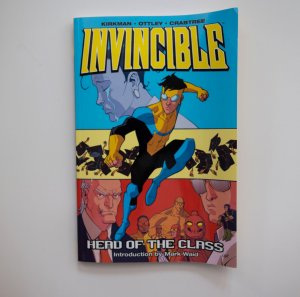 Invincible Vol. 4: Head of the Class (Invincible, 4)