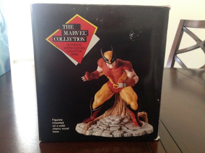 The Marvel Collection 1989 Wolverine Porcelain Statue MIB only 15,000 produced