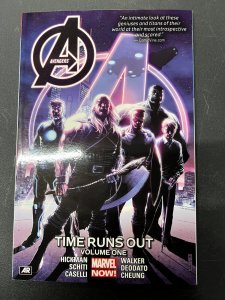 Avengers: Time Runs Out Vol. 1 Jonathan Hickman, TPB Marvel Comics TP-E5