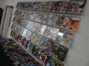 Huge Lot of 130+ Comics W/ Wonder Woman, Fantastic Four, Wolverine Avg. VF- Con.