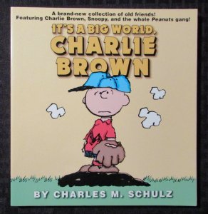 2001 IT'S A BIG WORLD CHARLIE BROWN by Charles M. Schulz SC VF 8.0 Ballantine