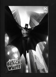 BATMAN BLACK AND WHITE #3 TPB - DC Comics (9.2OB) 2021