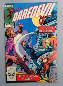 DAREDEVIL #201 Black Widow Appearance Marvel 1983