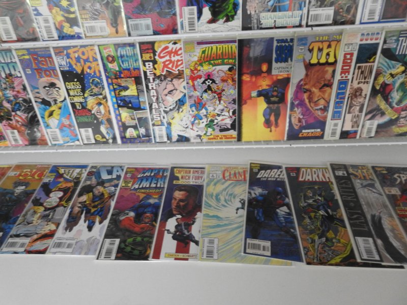 Huge Lot Comics W/ Spider-Man, Hulk, Iron man+ Avg VF+ Condition!!