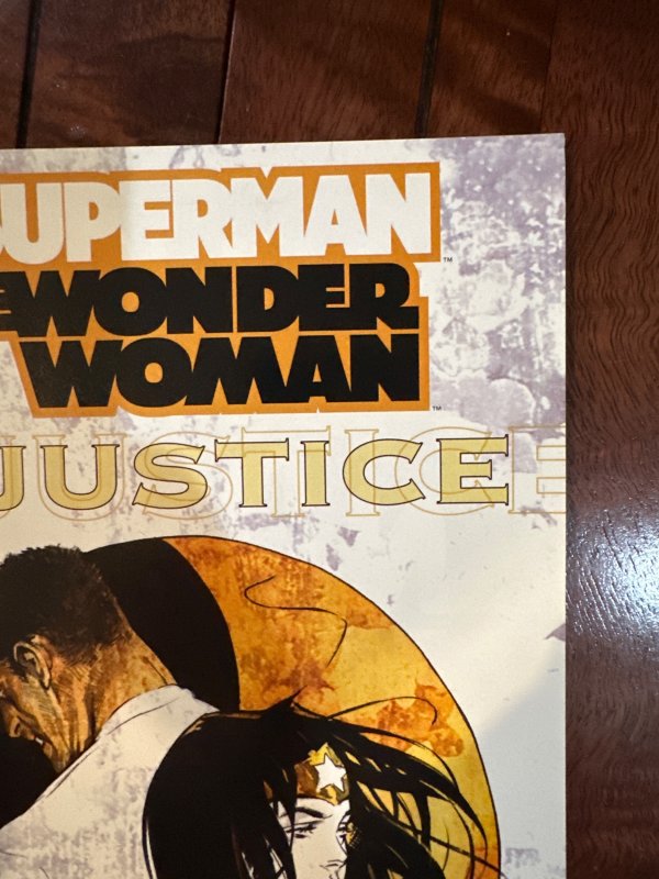 Superman/Wonder Woman #22 (2015)