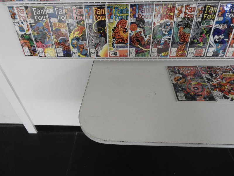 Huge Lot 120+ Comics W/ All Fantastic Four!!! Avg VF+ Condition!