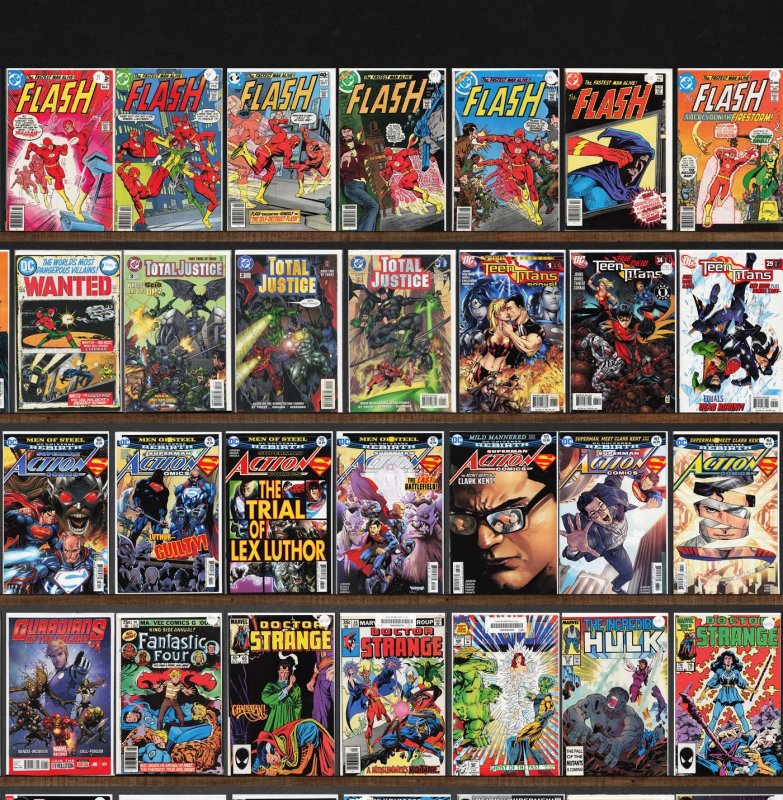 Huge Lot 160+ Comics with Action Comics, The Flash & More!