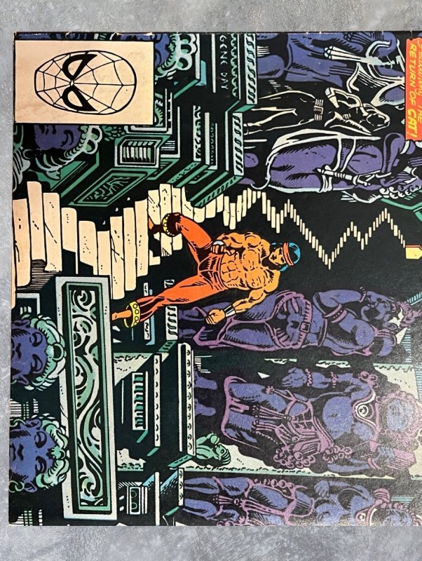 Master of Kung Fu #104 (1981) Marvel Shang-Chi “Cat” Return - Good Bronze Age