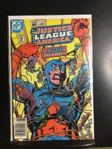 JUSTICE LEAGUE OF AMERICA#215 MICROCOSMOS STORY! ATOM! HAWKMAN! GREEN ARROW!