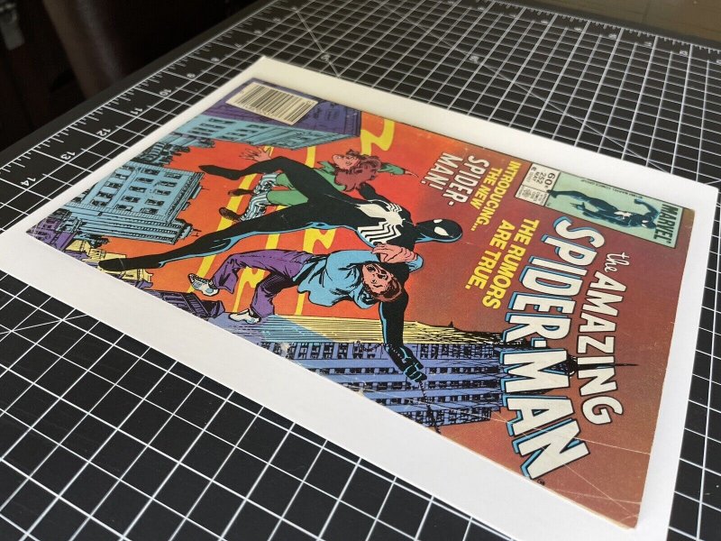 ? AMAZING SPIDER-MAN #252 NEWSSTAND 1st Black Symbiote Suit Venom Marvel 