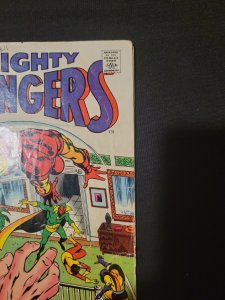 The Avengers 66 Marvel Comics 1969 Barry Smith Silver Age KEY A15 