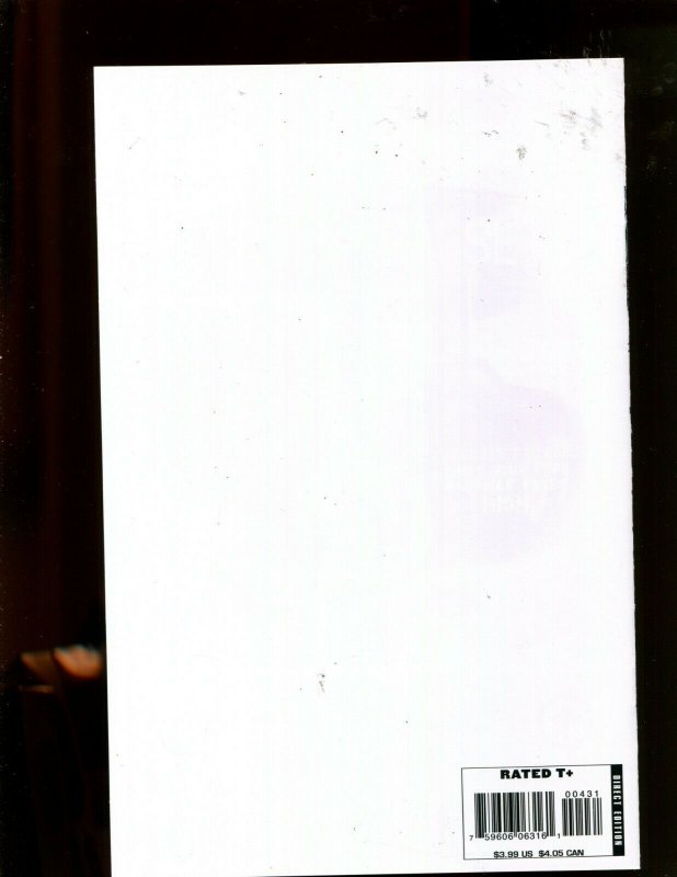 SECRET INVASION #4 (9.2) BLACK AND WHITE VARIANT COVER!