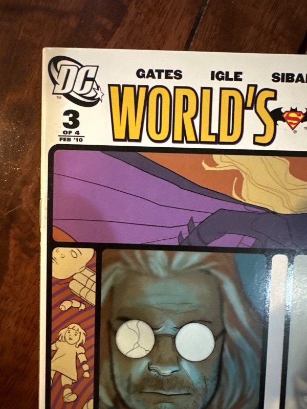 World's Finest #3 Cover A (2010)