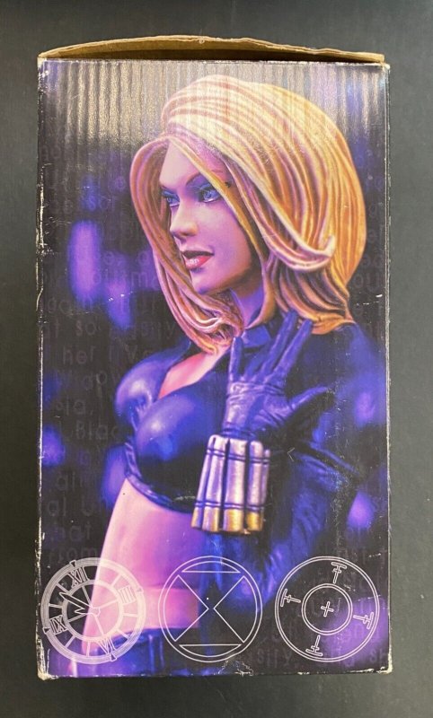 Black Widow Resin Bust Gabriel Marquez Marvel Universe w/ Box