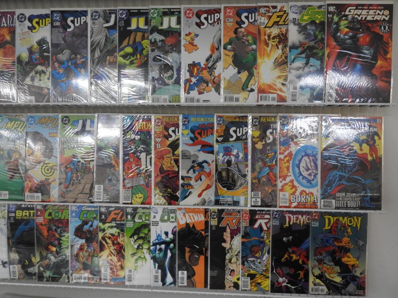 Huge Lot of 130+ Comics W/ Batman, Green Lantern, Superman Avg. VR Con.