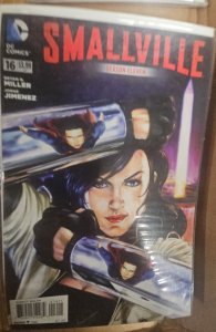 Smallville: Season Eleven #16 (2013)